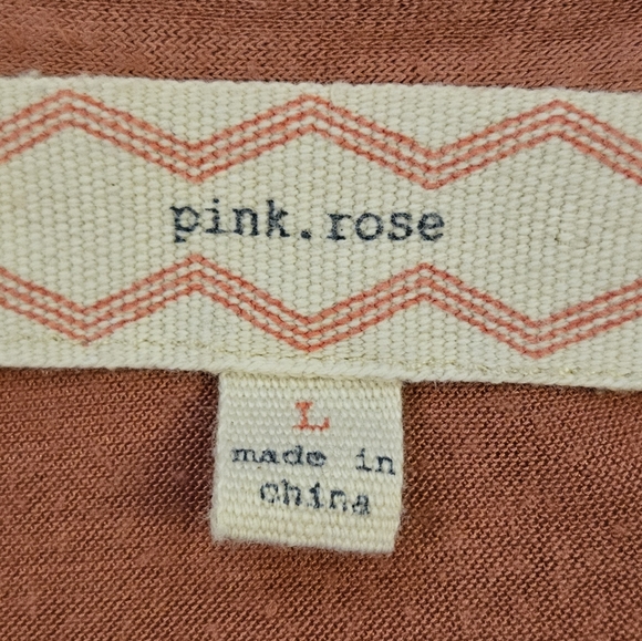 💵3/$20 Pink Rose Lightweight Mauve Button UpShirt - Picture 7 of 15